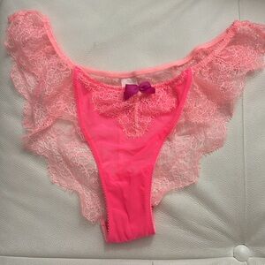 Victoria's Secret Very Sexy Low-Rise Cheekini - Pink Lace - new